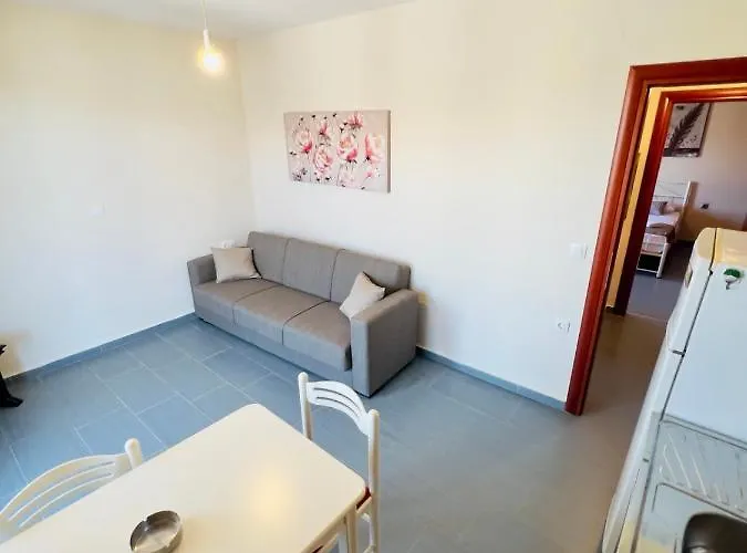 Geka's Daire Skala Rachoni (Thasos)