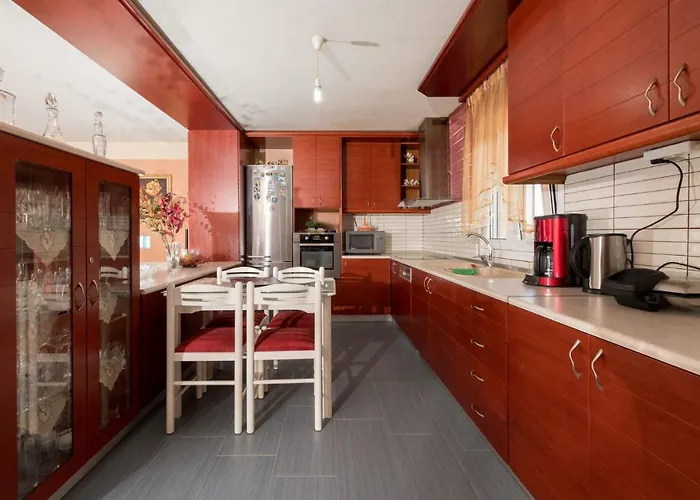 Geka's Daire Skala Rachoni (Thasos)